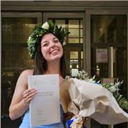 Laureata in Filologia Classica impartisce ripetizioni online di greco e latino